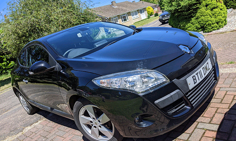2011 Renault Megane ...