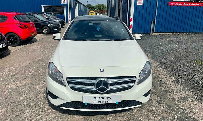 2015 Mercedes-Benz A...