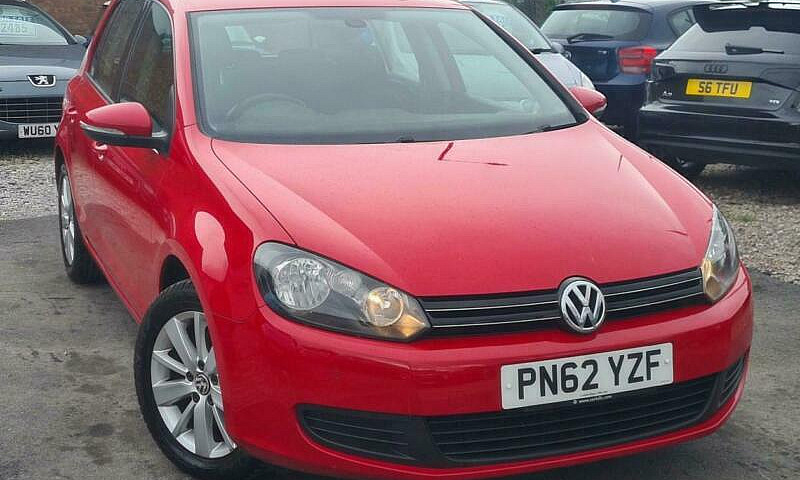 2012 Volkswagen Golf...