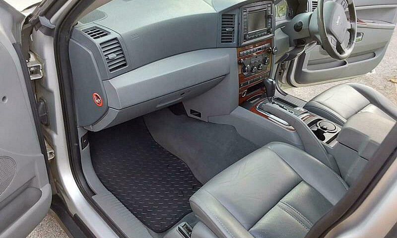 Jeep Grand Cherokee ...