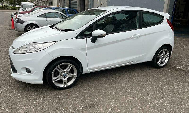 *Finance* Ford Fiest...