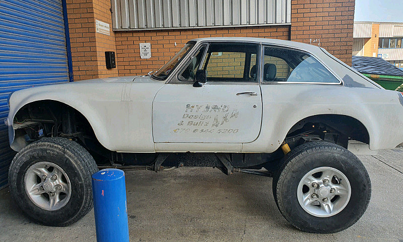 Mgb Gt V8 4X4 Classi...