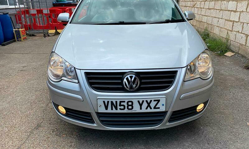 2009 Volkswagen Polo...