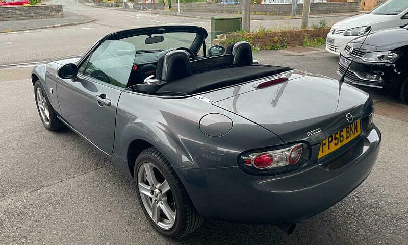 2006 Mazda Mx-5 2.0I...