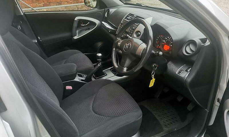 Toyota Rav4 2.2 D-4D...