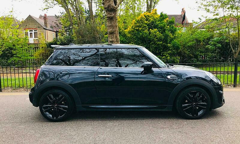 Mini Cooper 2019 Hat...