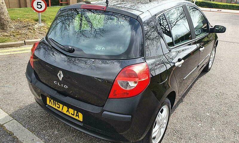 Renault Clio 1.5Dci ...