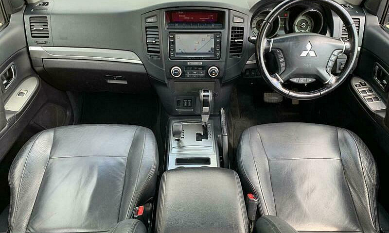 2011 Mitsubishi Shog...