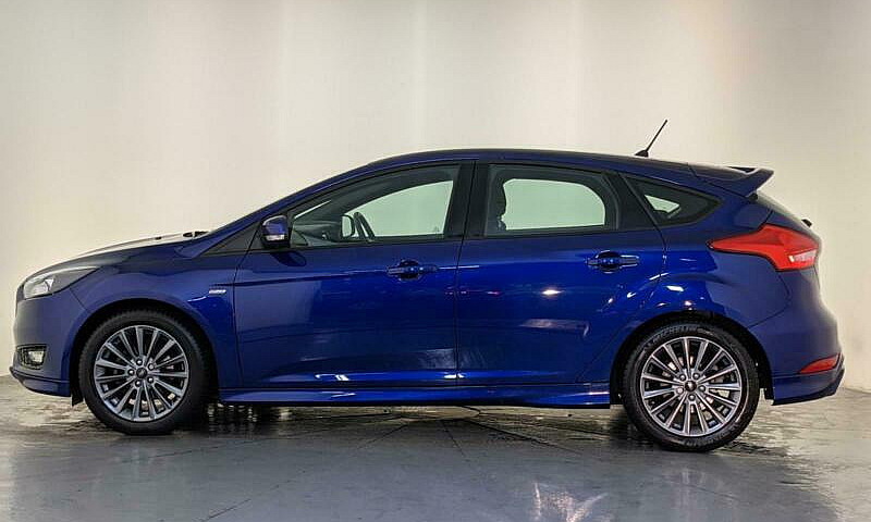 2018 Ford Focus St-L...