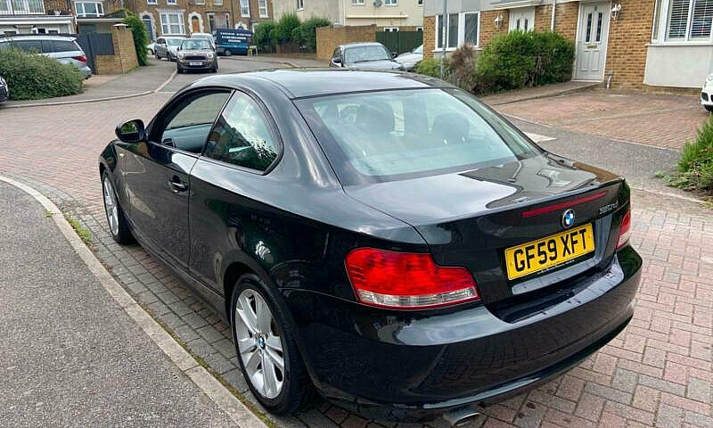 2009 Bmw 1 Series 12...