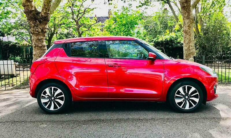 Suzuki Swift 1.0 Pet...