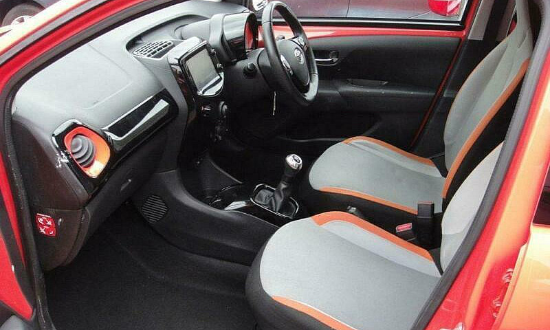 2014 14 Toyota Aygo ...