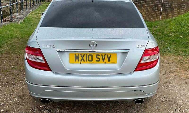 2010 Mercedes-Benz C...