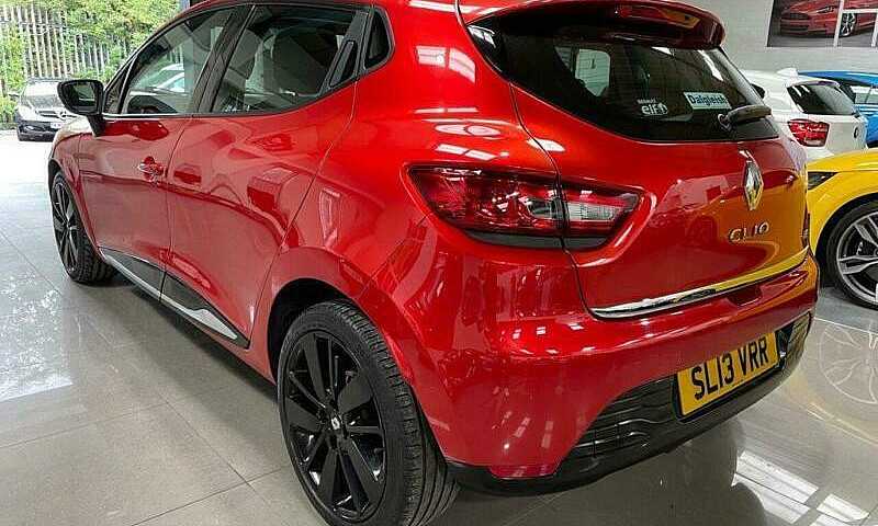 2013 L Renault Clio ...