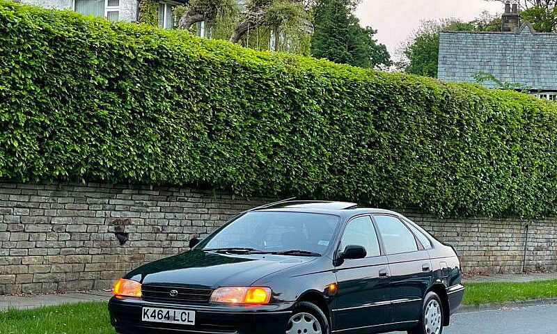 Toyota Carina E 1.6 ...