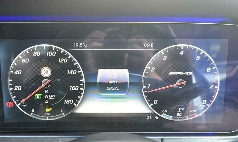 2017 Mercedes-Benz E...