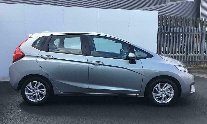 2016 Honda Jazz Hatc...