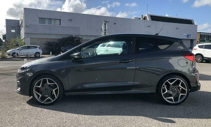 2019 Ford Fiesta St ...