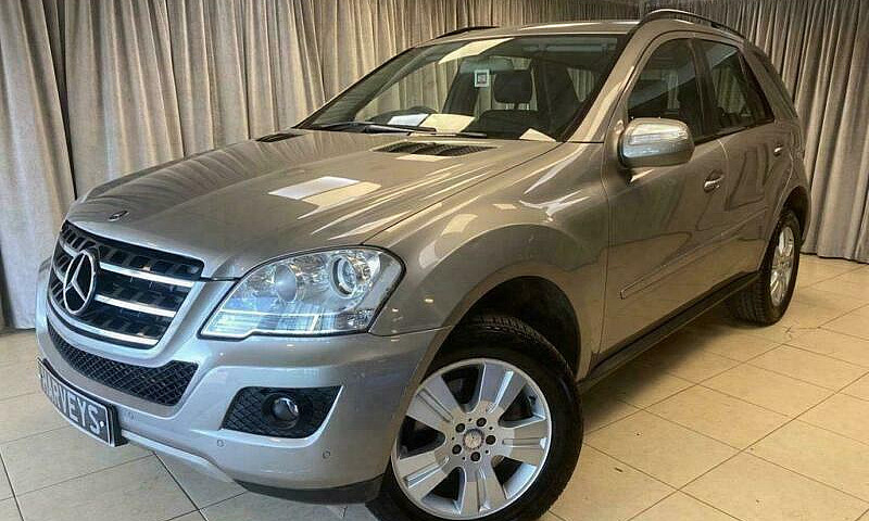 2009 09 Mercedes-Ben...
