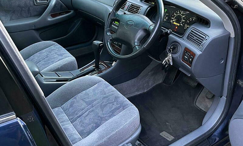 Toyota Camry 2.2 Aut...