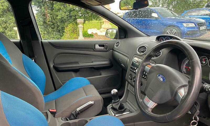Ford Focus St-2 5 Do...