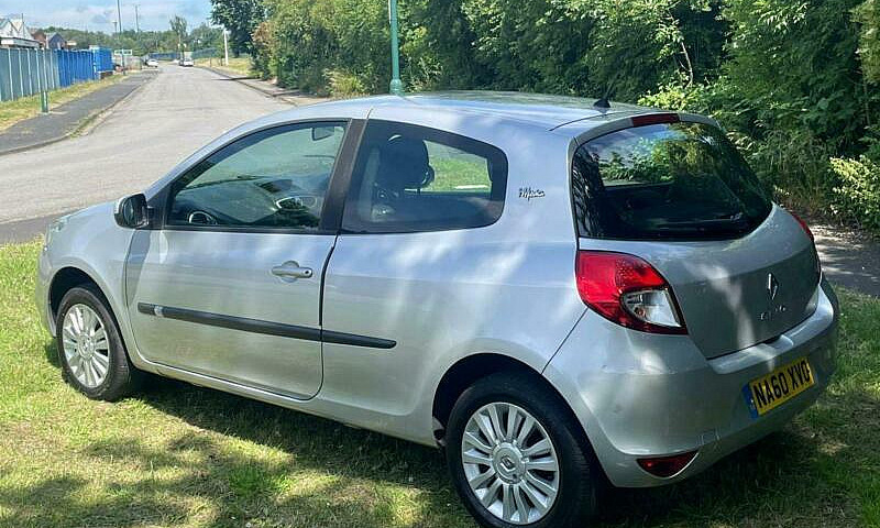 2010 Renault Clio I-...