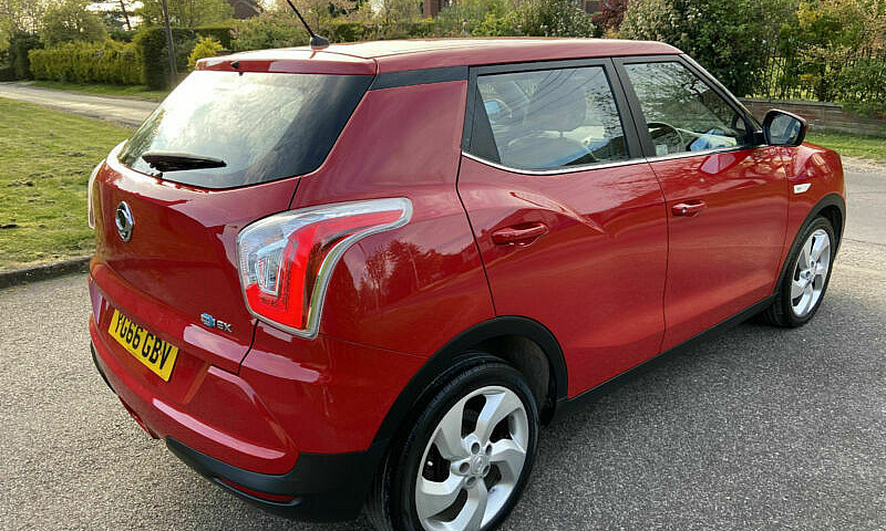 2016 (66) Ssangyong ...