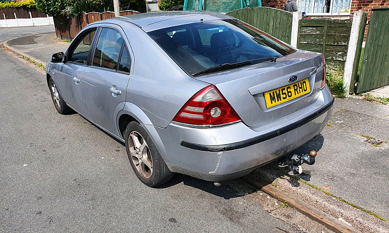 Ford Mondeo...