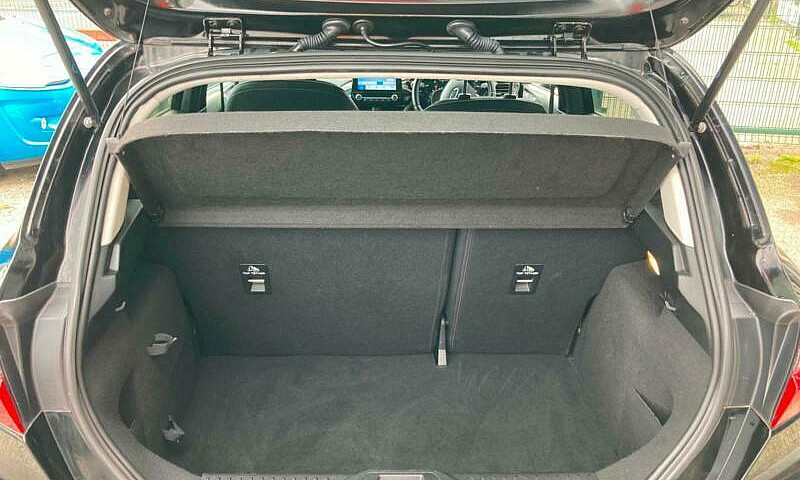 2017 (17) Ford Fiest...