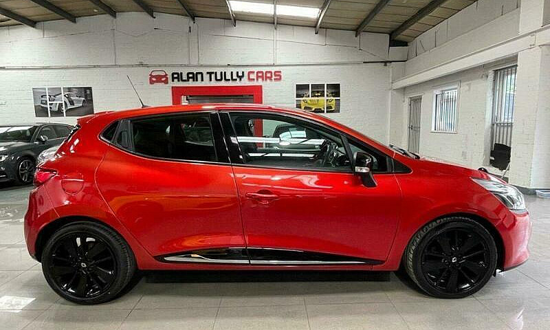 2013 L Renault Clio ...