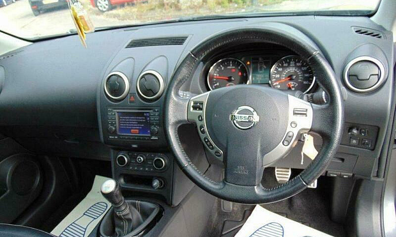 2014 Nissan Qashqai ...
