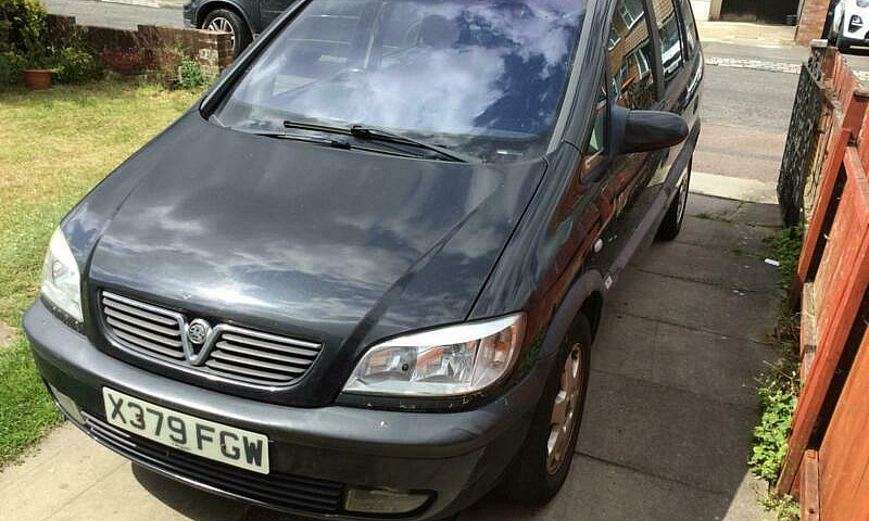 Vauxhall/Opel Zafira...