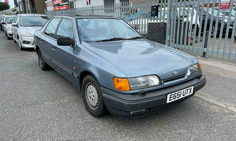1988 Ford Granada 2....