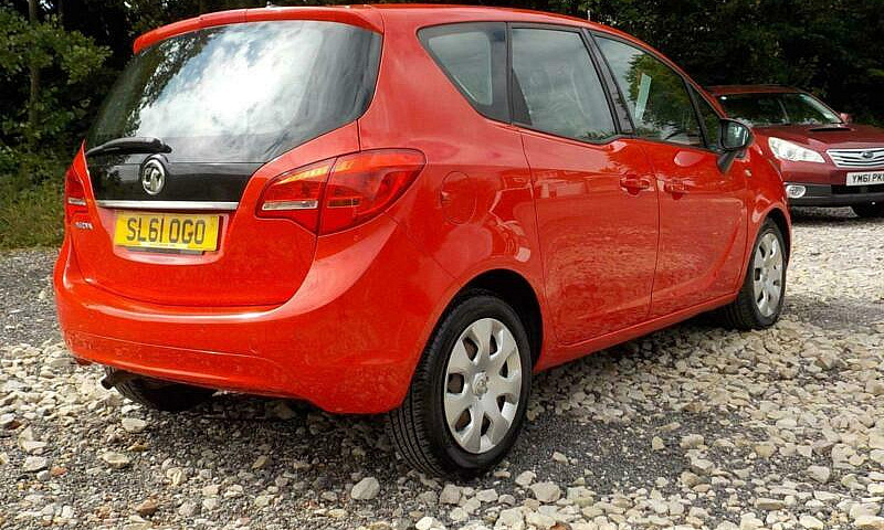 2011 Vauxhall Meriva...