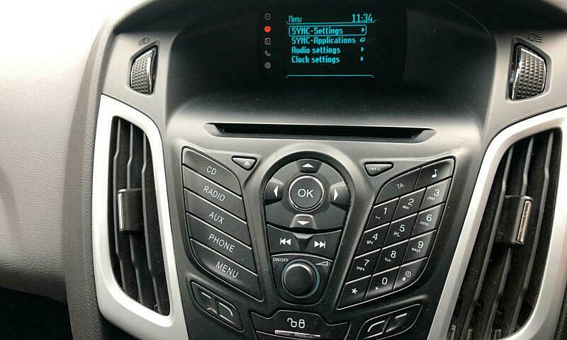 14 14 Ford Focus 1.6...