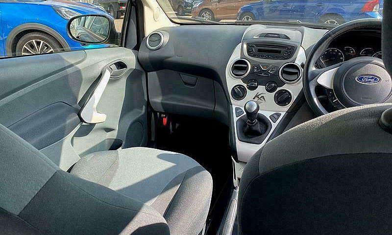 2015 Ford Ka Zetec 1...