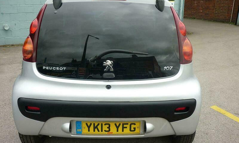 2013 Peugeot 107 1.0...