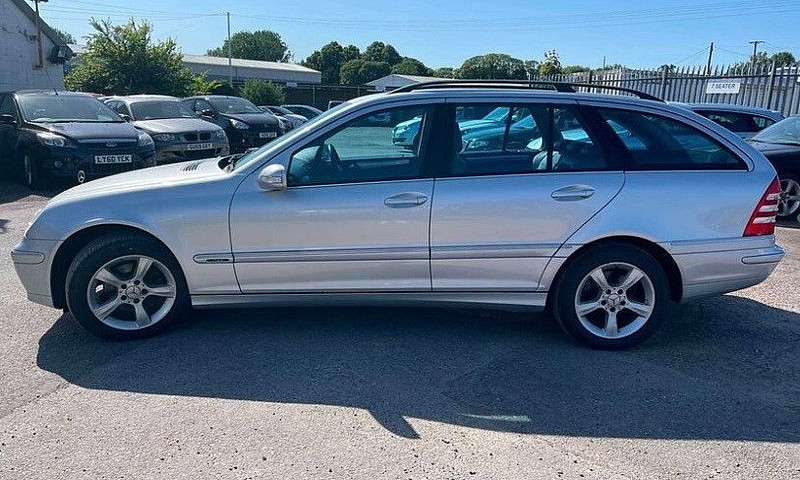 Mercedes-Benz, C Cla...