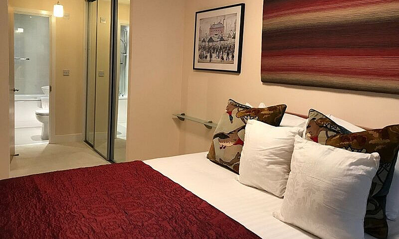 One Bed Apartment Ca...