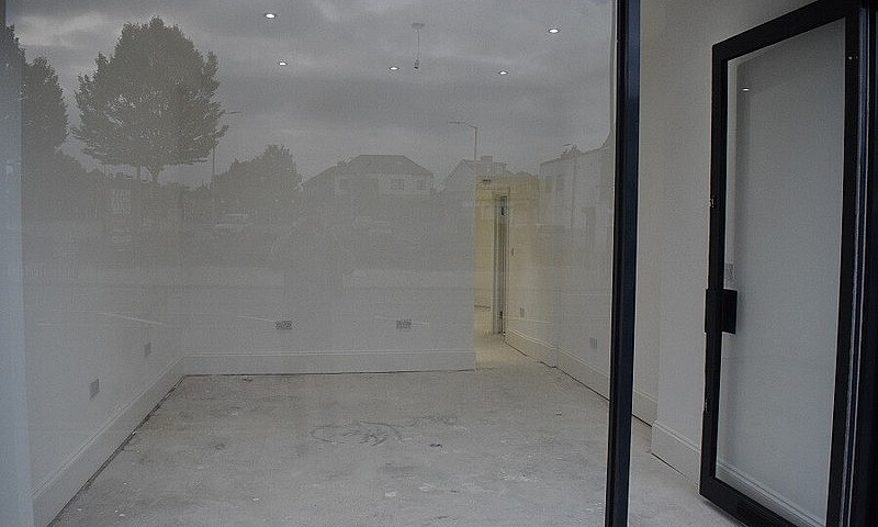 2 Bedroom House In B...