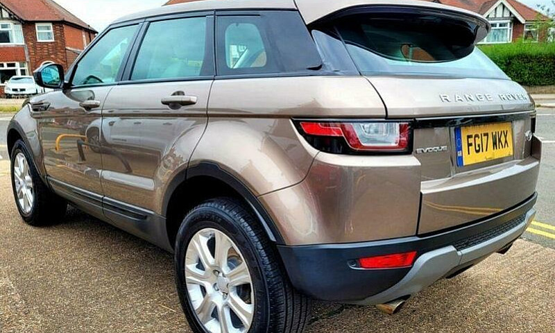 2017 Land Rover Rang...
