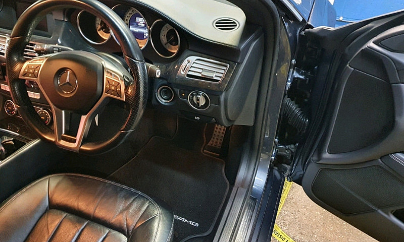 Mercedes Cls Shootin...