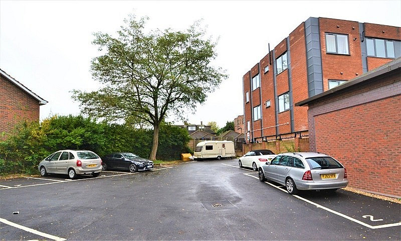 Stunning 1 Bedroom F...
