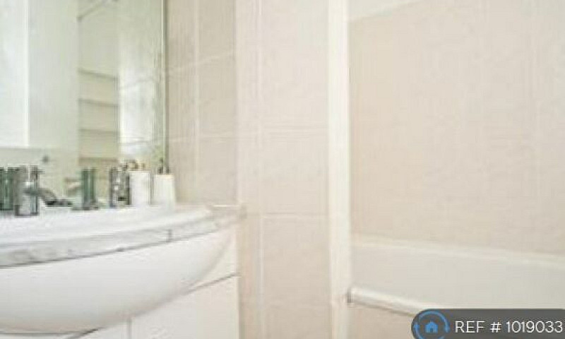 1 Bedroom In Maygood...