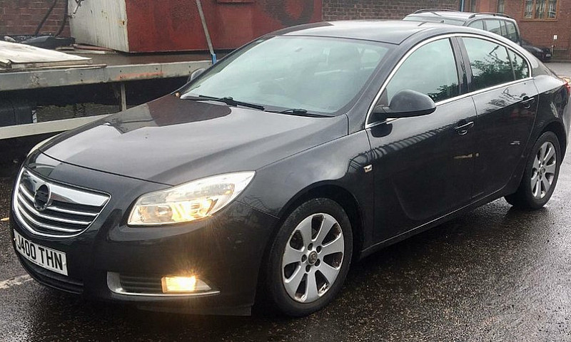 2010 Vauxhall Insign...