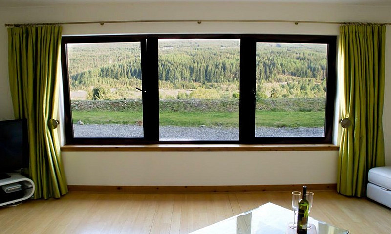 4 Bedroom House In D...