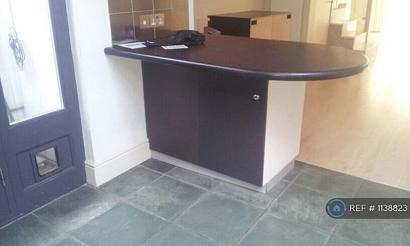 4 Bedroom House In L...