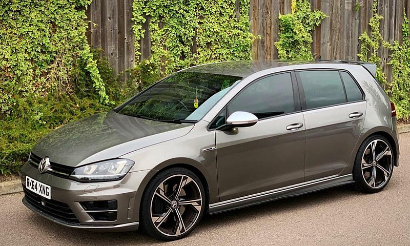 2015 64 Volkswagen G...