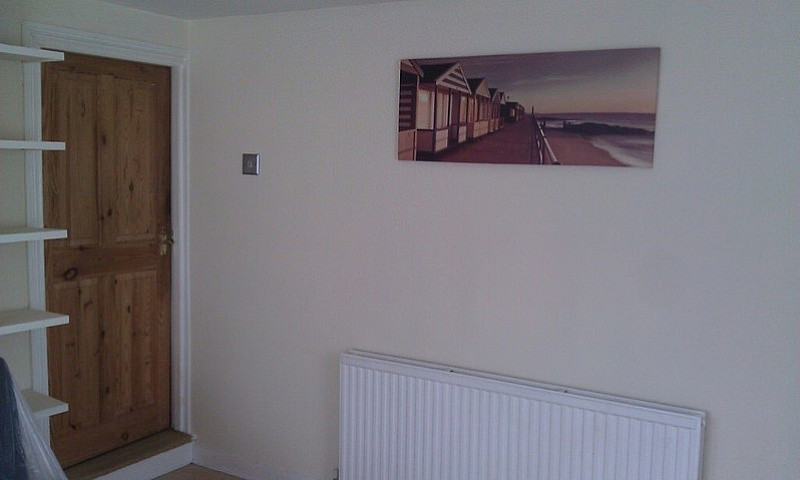 1 Bed Fully Furnishe...