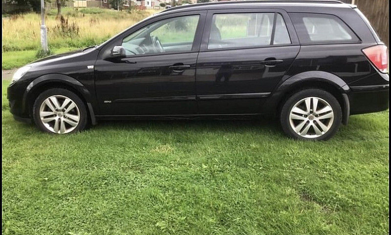 Vauxhall Astra Estat...